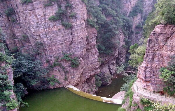 最新或2022（历届）年春节去哪旅游好？三峡春节旅游线路推荐