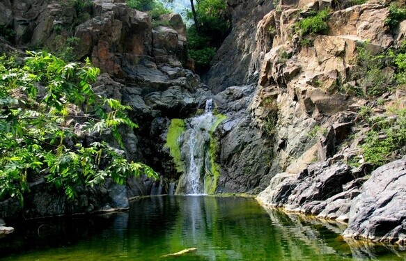 最新或2022（历届）年春节去哪旅游好？三峡春节旅游线路推荐