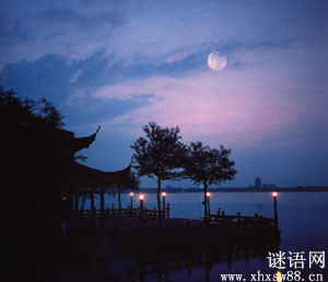 灵隐寺月夜 厉鹗_灵隐寺月夜 赏析