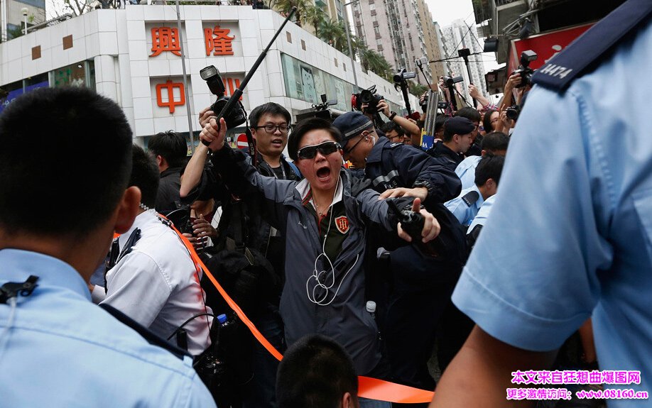 香港再起反水货客抗议，香港反水货客现场视频