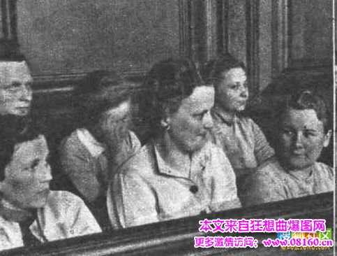 希特勒死后多少人自杀？希特勒死后女纳粹陪葬 图