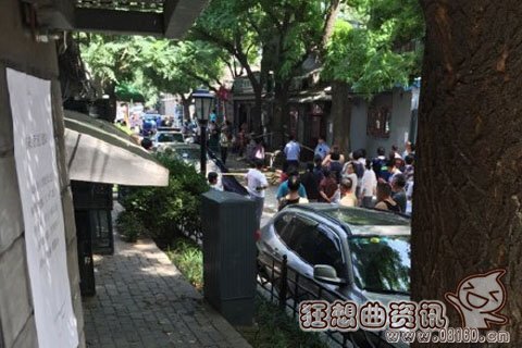 女子与宝马司机争执被轧身亡，肇事者被控制