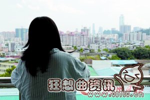 21岁女孩被前男友泼硫酸，选择坚强重新来过