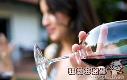 深圳男子捡醉酒女回家，醉酒后如何保护自己免受伤害