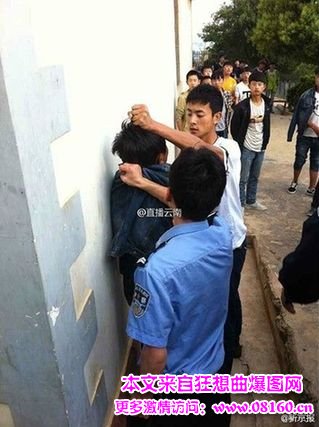 云南鲁甸1名学生遭2名警员暴打，打人警察是协警？