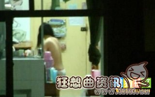 海师大女生宿舍被偷拍图，偷拍者被抓前准备自杀