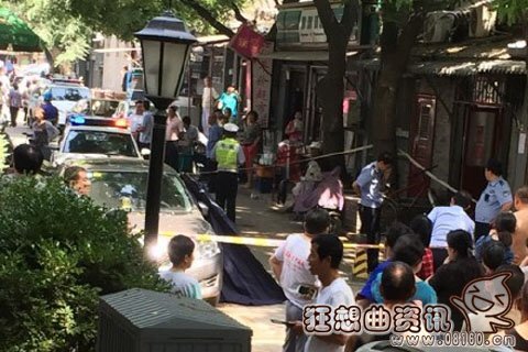 女子与宝马司机争执被轧身亡，肇事者被控制