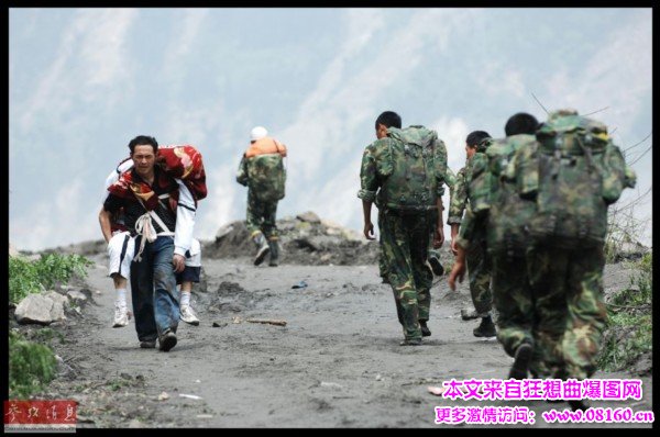 汶川地震未公布的照片，太惨了！