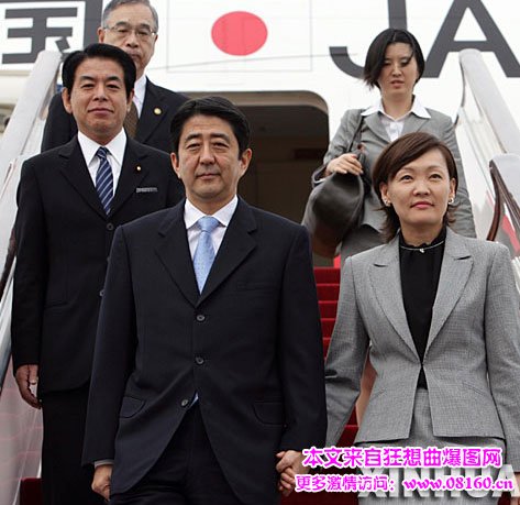 日本首相安倍访华中国，日本首相安倍夫人照片